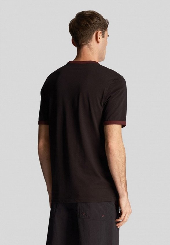 Футболка Lyle & Scott
