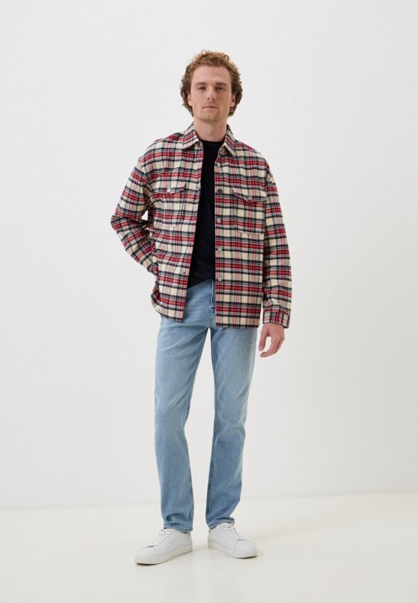 Джинсы Lacoste