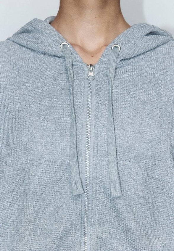 Толстовка Befree