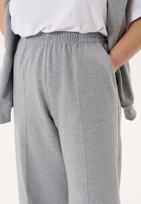 Брюки спортивные Manelia