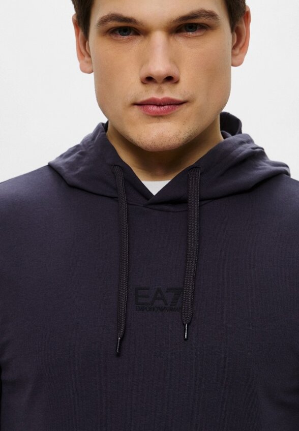 Худи EA7