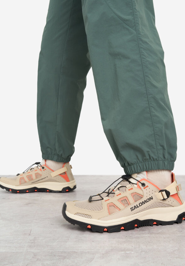 Кроссовки женские Salomon Techamphibian 5, Бежевый