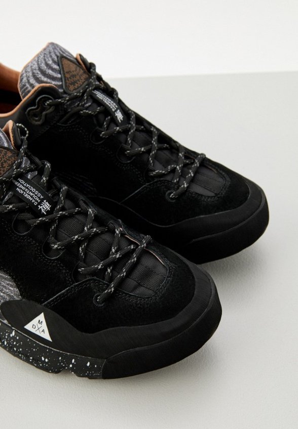 Кроссовки Flower Mountain