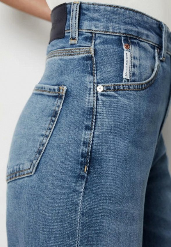 Джинсы Marc O'Polo