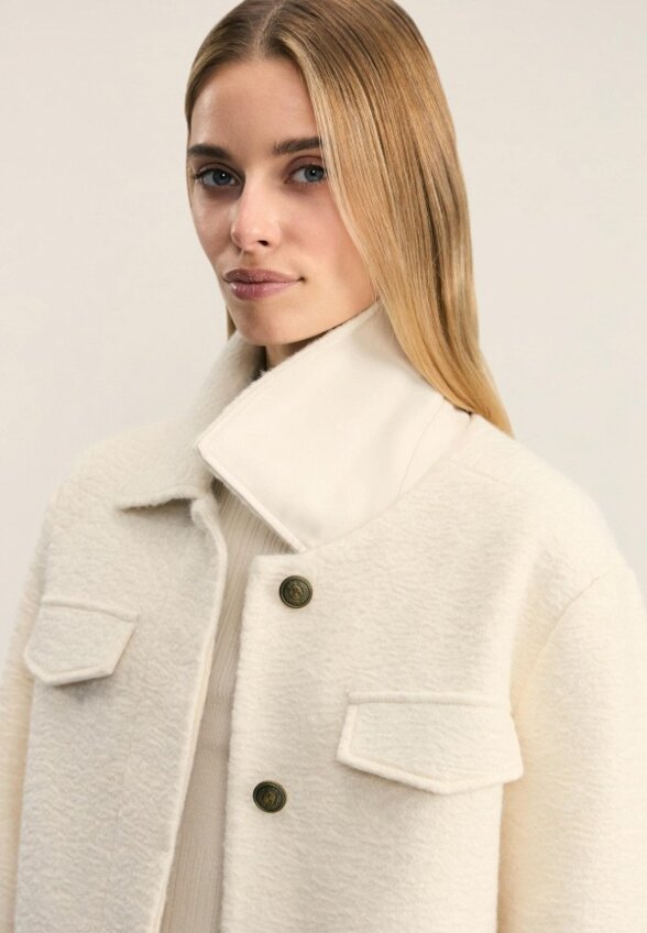 Полупальто Zarina