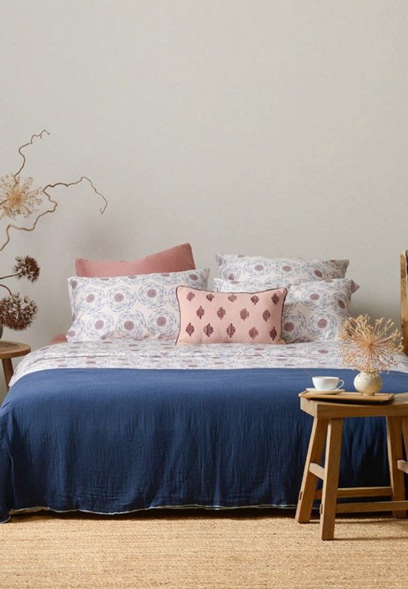 Постельное белье 1,5-спальное Tkano