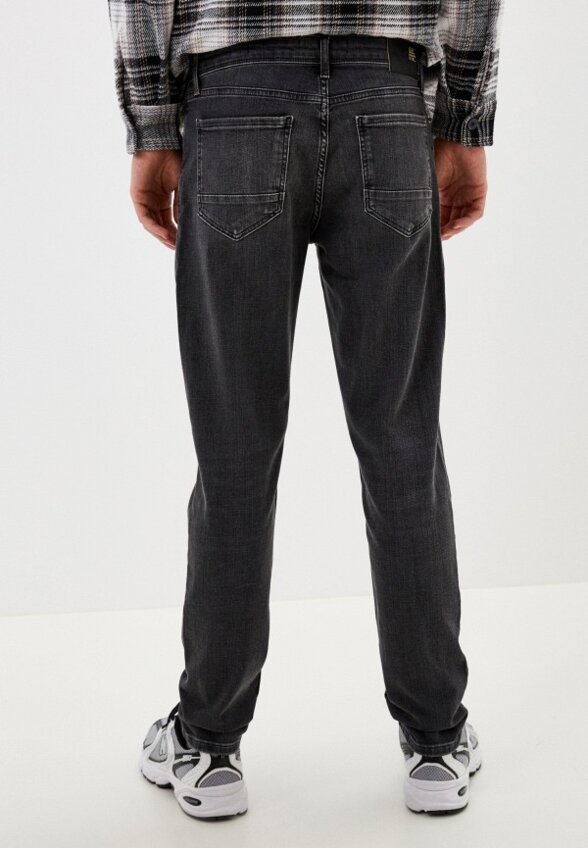 Джинсы Colin's