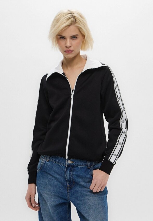 Олимпийка Hugo