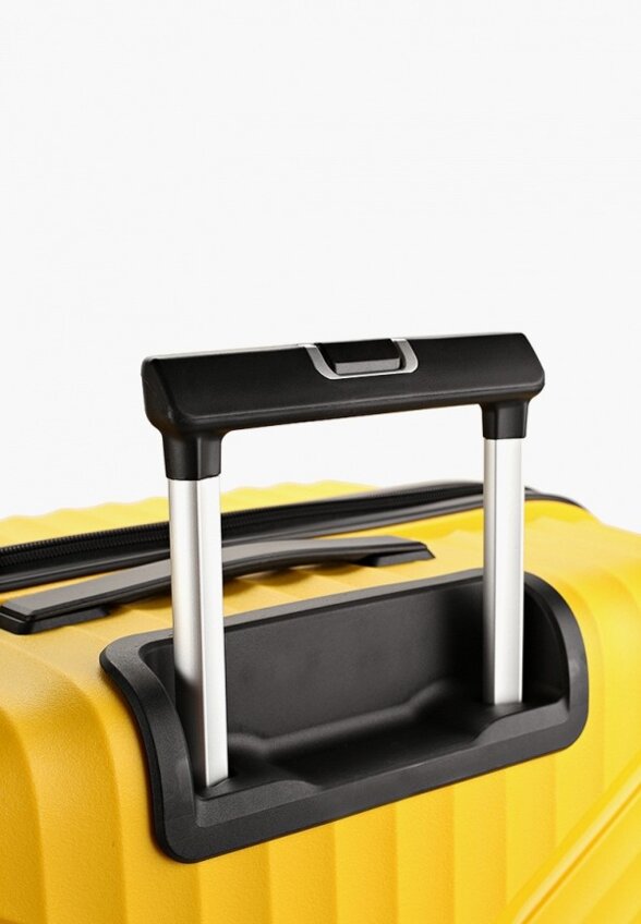 Чемодан и бьюти-кейс Vitacci