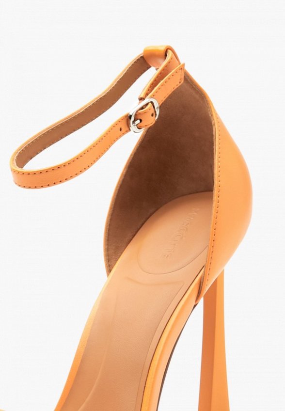 Босоножки Mascotte