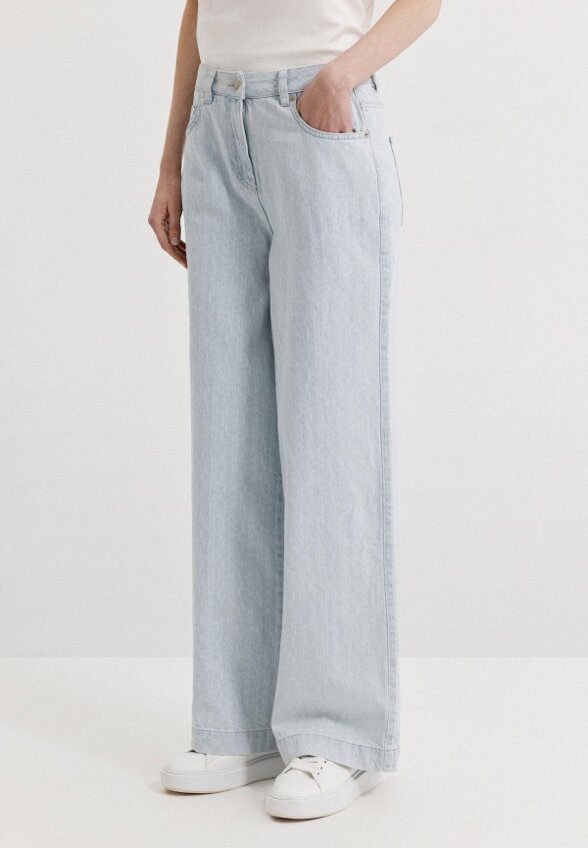 Джинсы Charuel