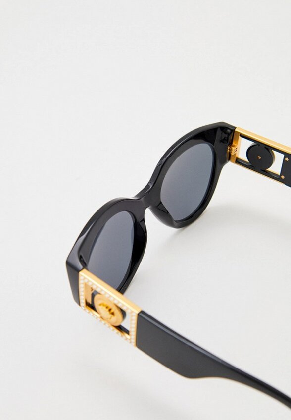 Очки солнцезащитные Versace