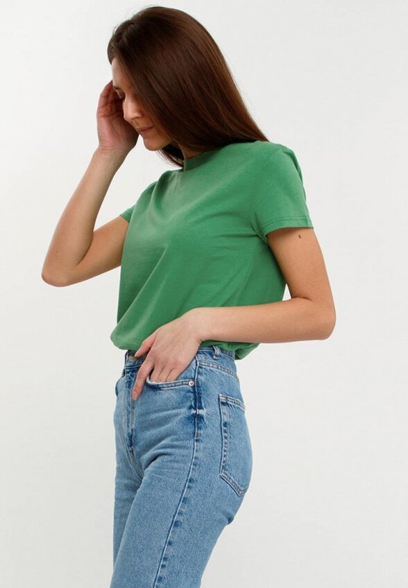 Футболка Апрель