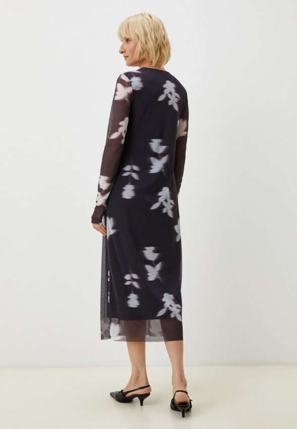 Платье Mark Formelle