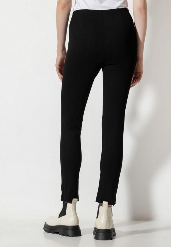 Брюки Vassa Code