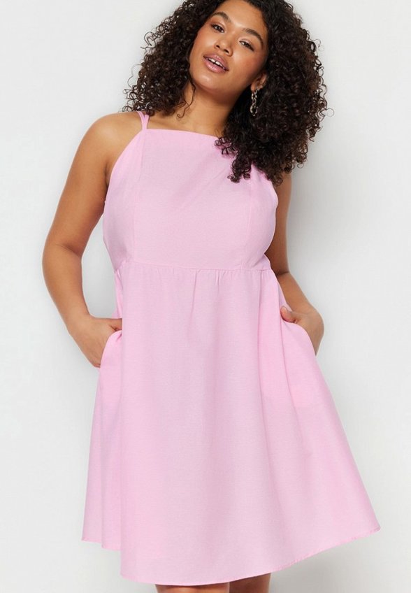 Платье Trendyol