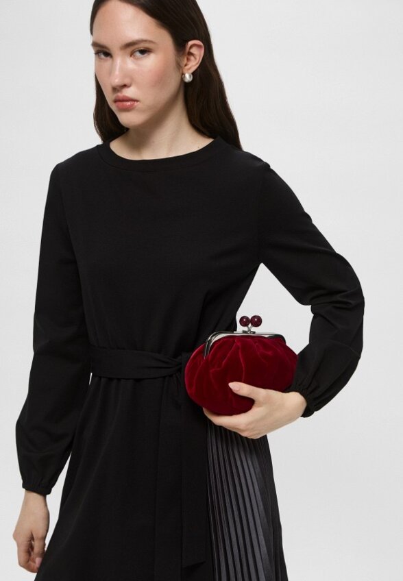 Платье Weekend Max Mara