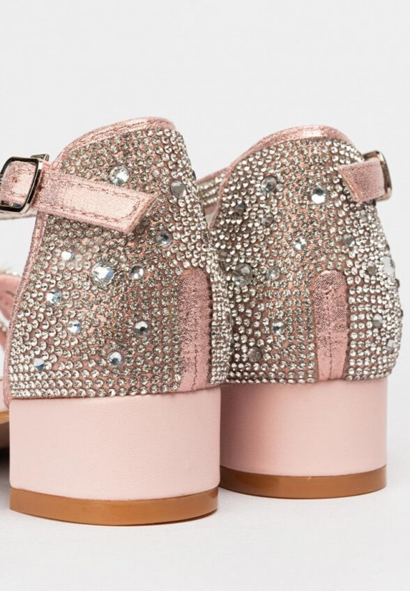 Босоножки Tikkago