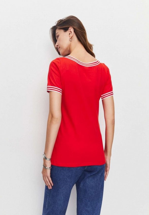 Футболка Zavi