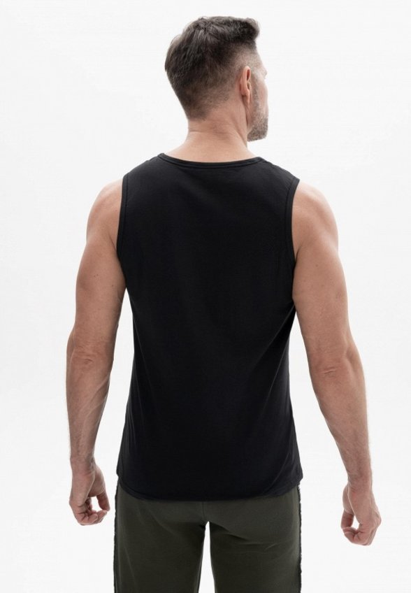 Майка Великоросс