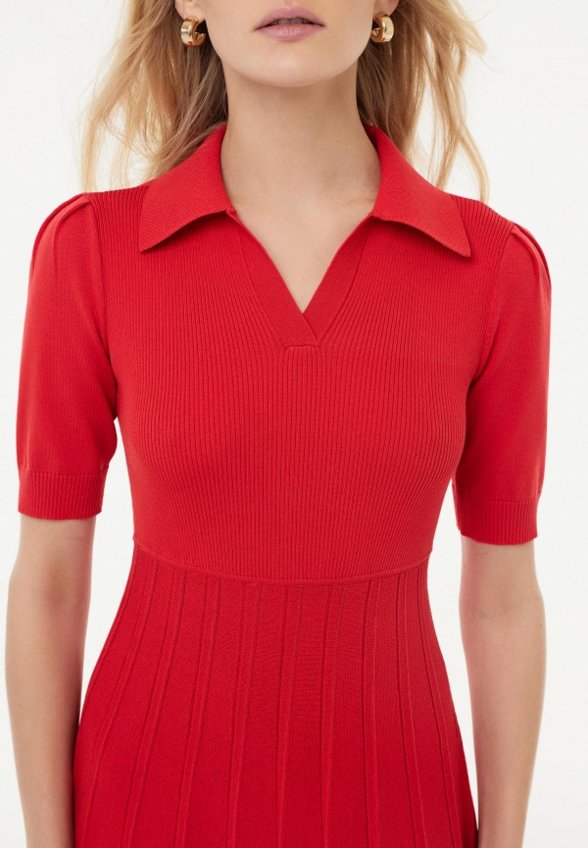 Платье True Red