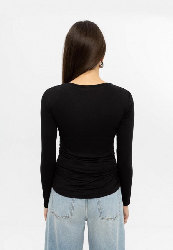 Лонгслив Charuttimoda