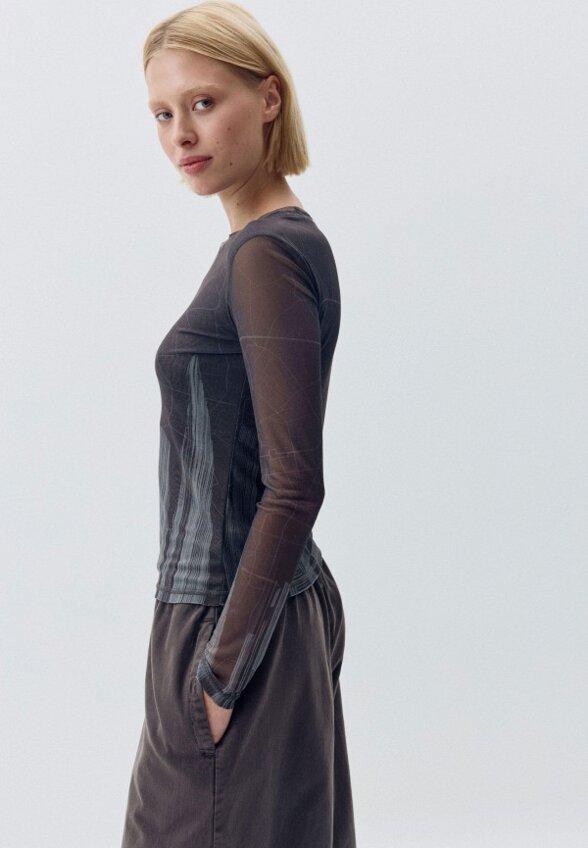 Лонгслив Sela