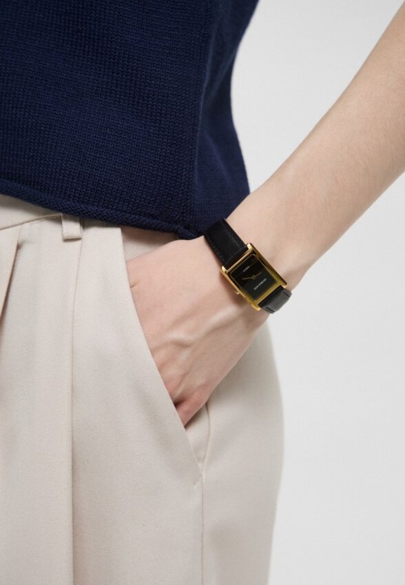 Часы George Kini