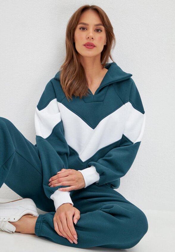 Костюм спортивный Moontrees