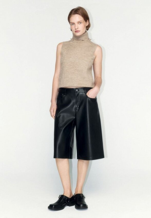 Шорты кожаные Befree