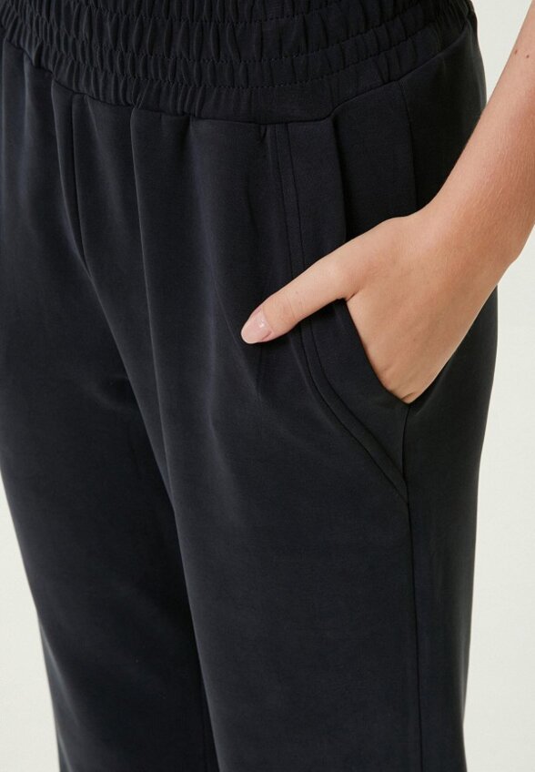 Брюки спортивные Club