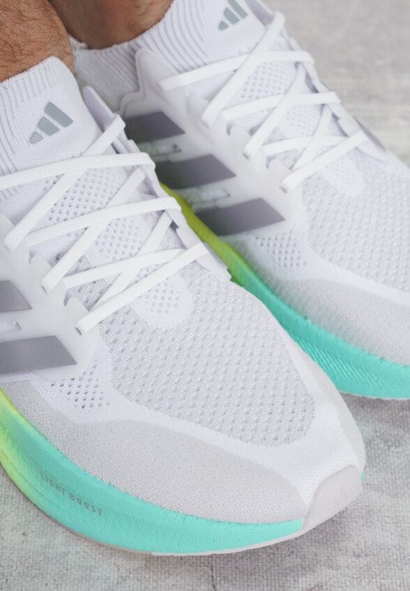 Кроссовки мужские adidas Ultraboost 5, Белый