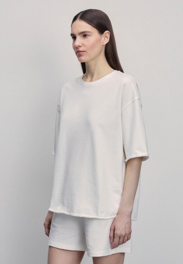 Футболка Zarina