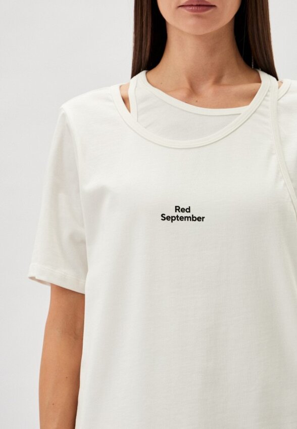 Футболка Red September