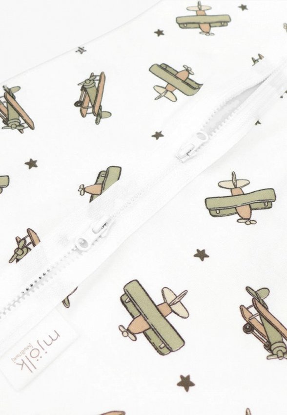 Конверт Mjolk