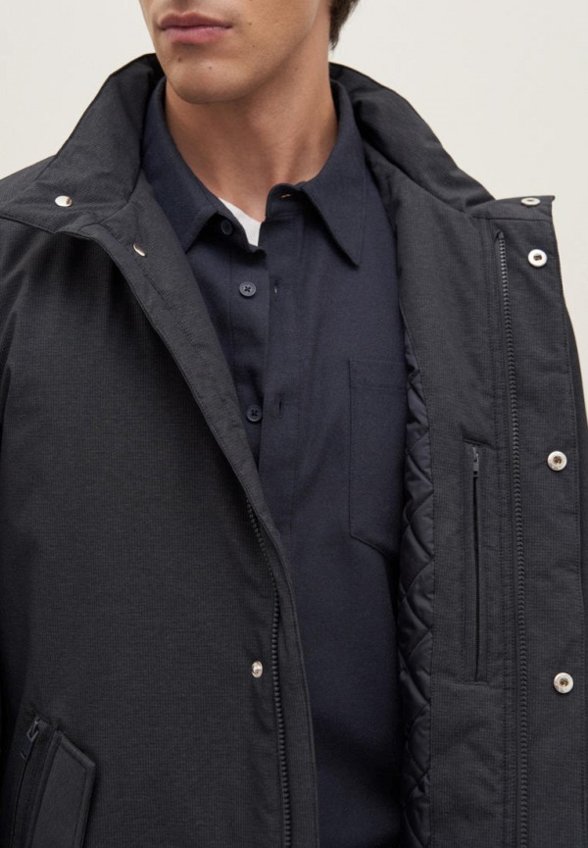 Куртка утепленная Finn Flare