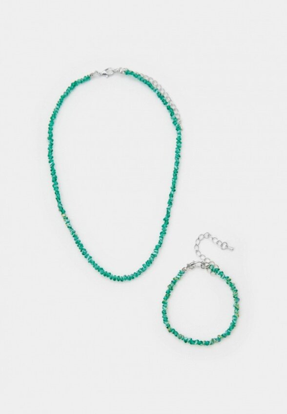 Колье и браслет Gilmeeva