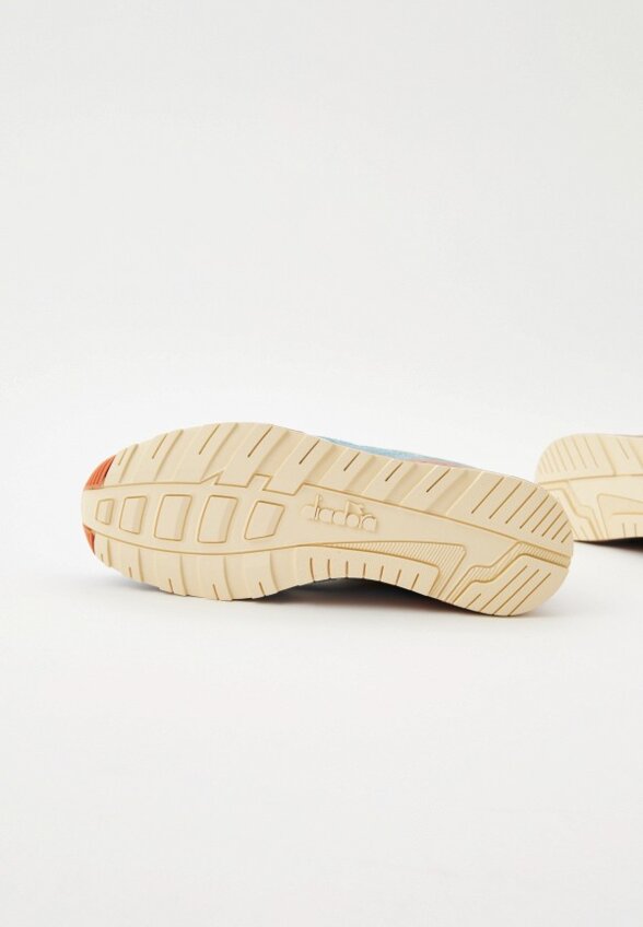 Кроссовки Diadora