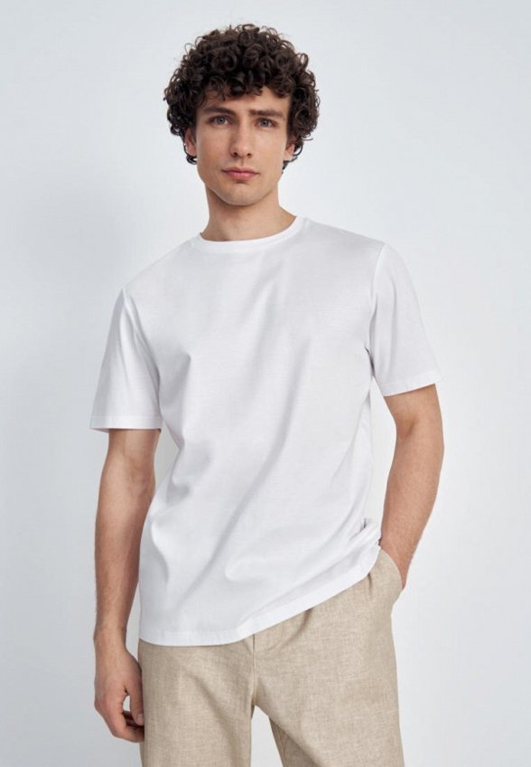 Футболка Finn Flare