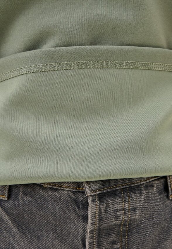 Лонгслив Zolla