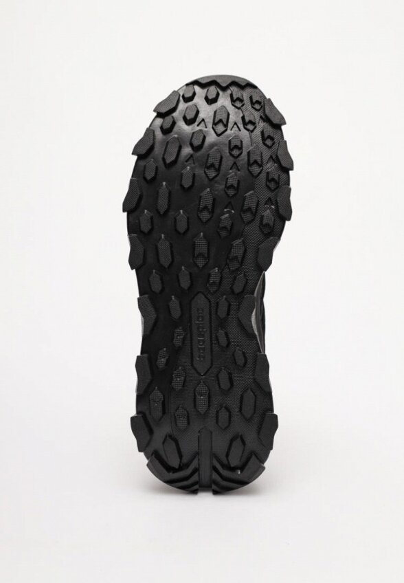 Кроссовки Baasploa