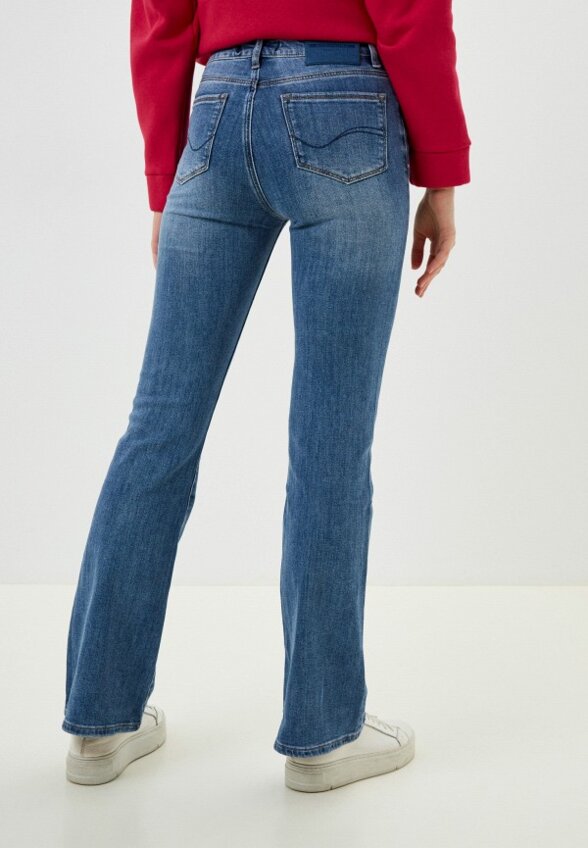 Джинсы Mossmore