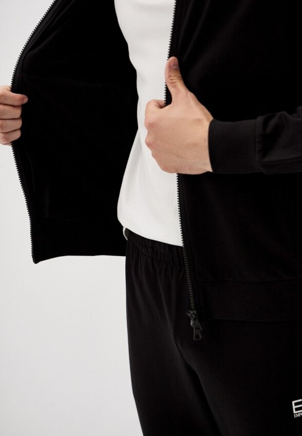 Костюм спортивный EA7