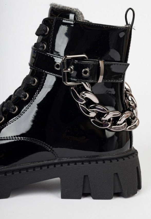 Ботинки Tikkago