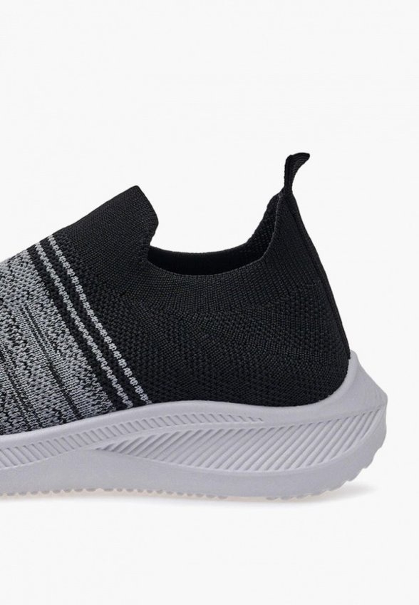 Кроссовки Tikkago