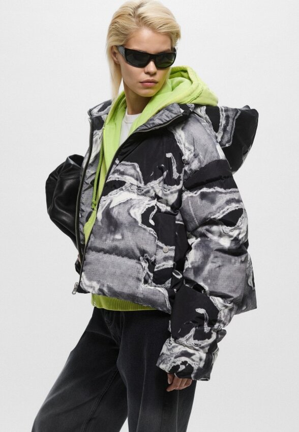 Пуховик Red September