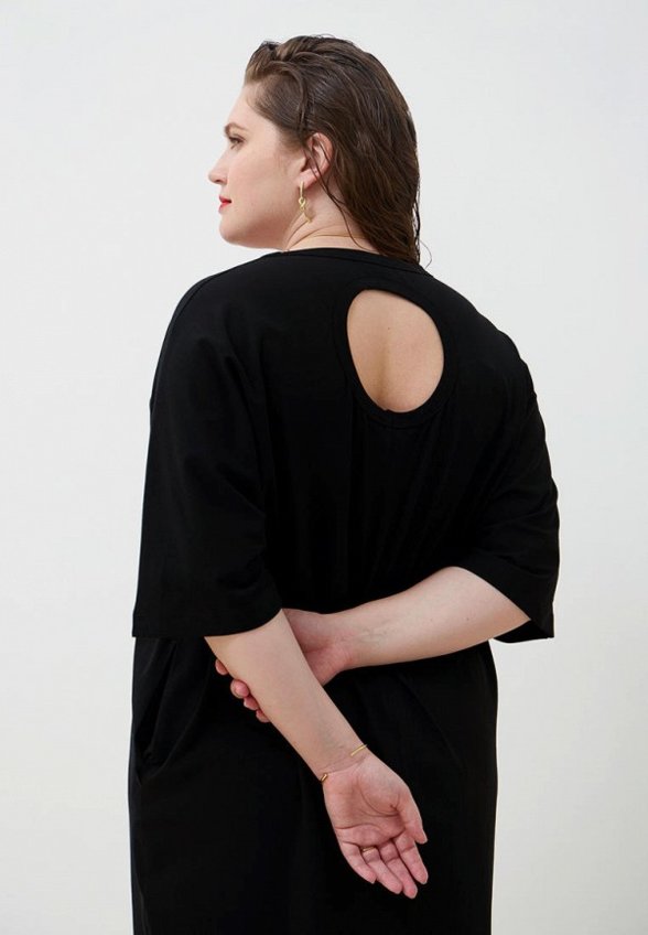 Платье Lessismore