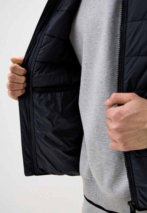 Жилет утепленный The Hills