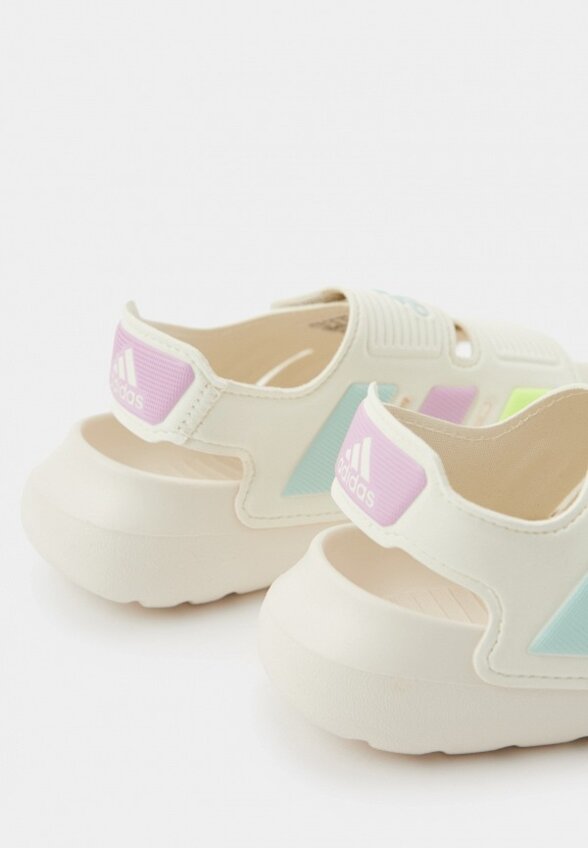 Сандалии adidas