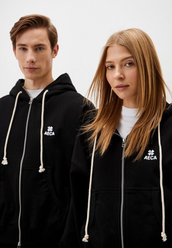 Толстовка AECA
